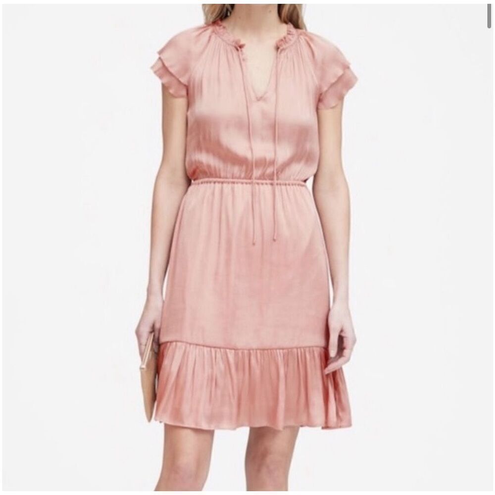 Banana Republic Banana Republic Blush Soft Satin‎ Ruffle Dress Size 4